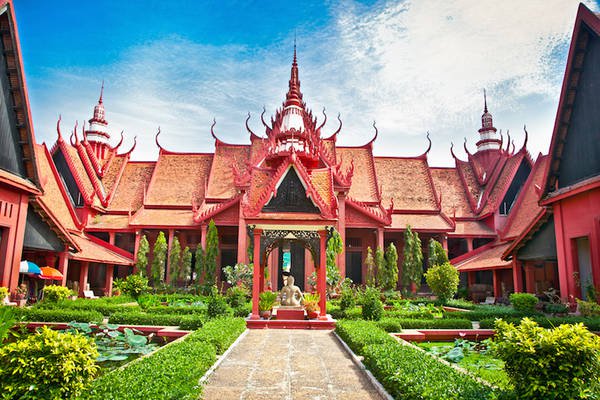 Du Lịch Khám Phá Phnom Penh