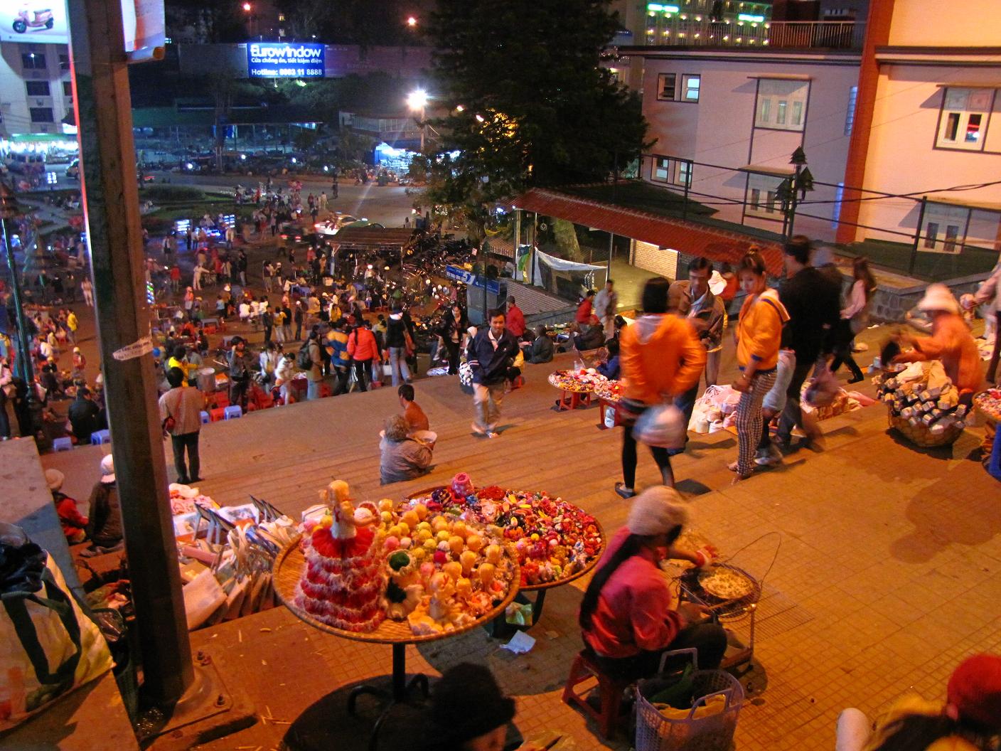 Dalat night market