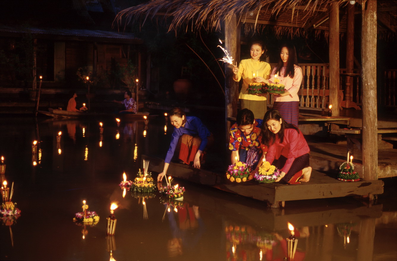 Loy Krathong festival