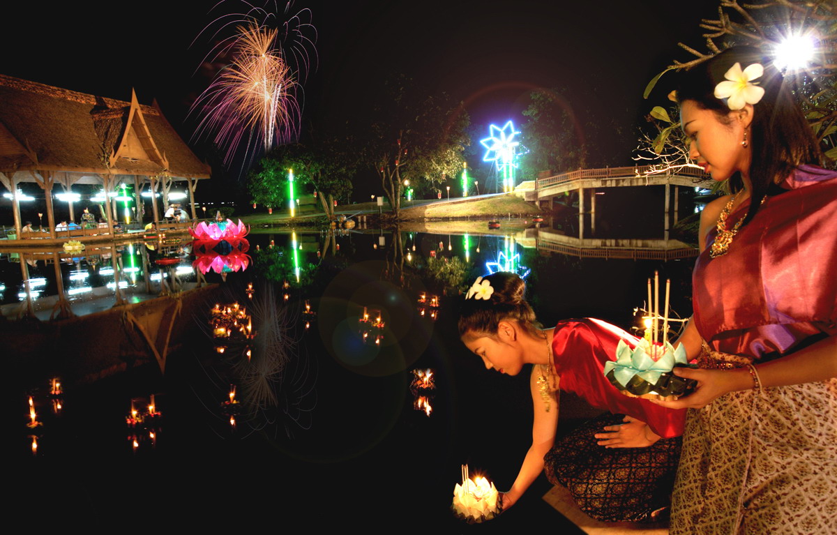 Loy Krathong festival