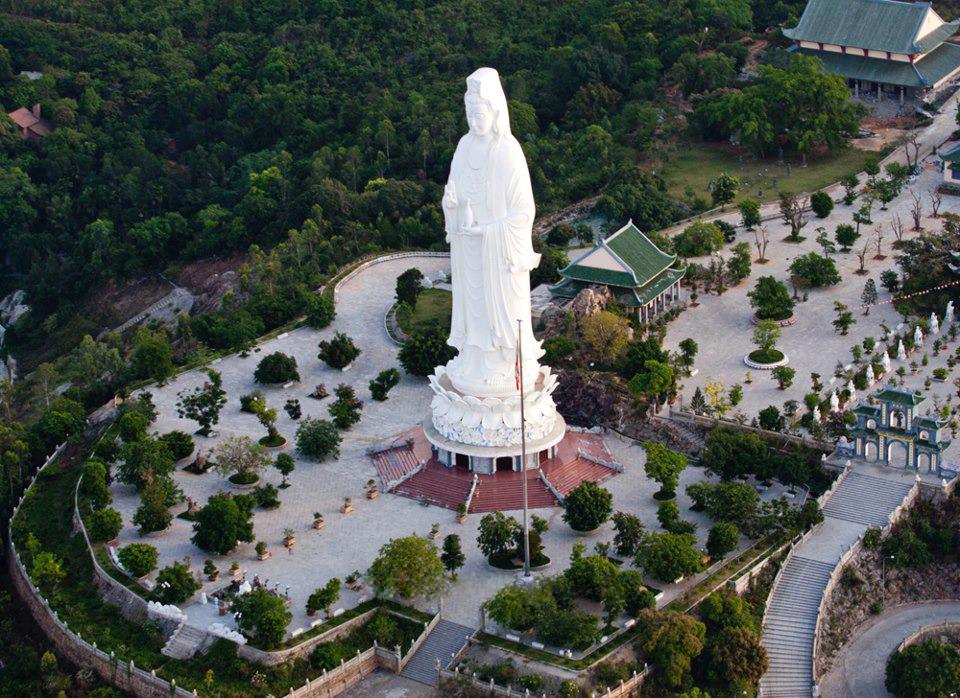 Linh Ung Bai But Pagoda