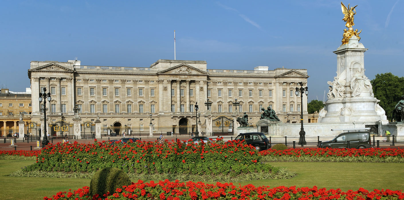 Xin visa đi Anh - Cung điện Buckingham