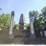 Tour Du lịch miền Trung 4N3Đ - Các bậc thang đá dẫn lên chùa