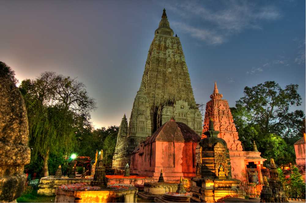 Mahabodhi Temple - Great Enlightenment Stupa 