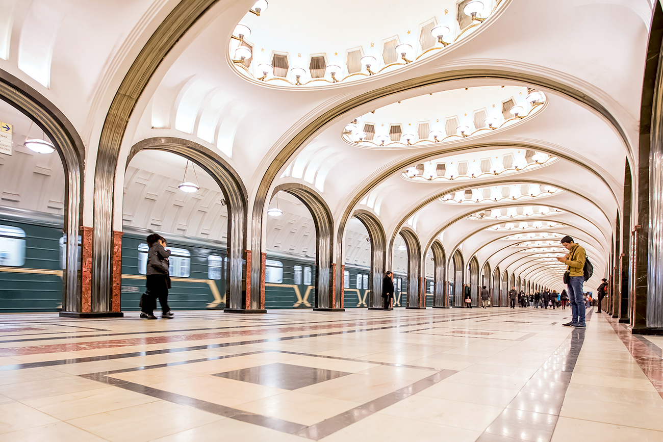 Du lịch Moscow - Metro