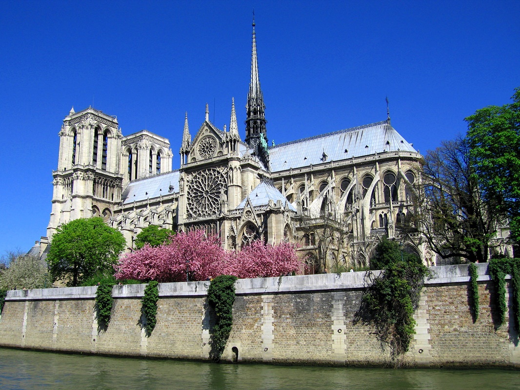 Xin visa Pháp - Nhà thờ Đức Bà Paris