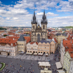 Hành trình 12 ngày khám phá Đông Âu - Quảng trường phố cổ Prague