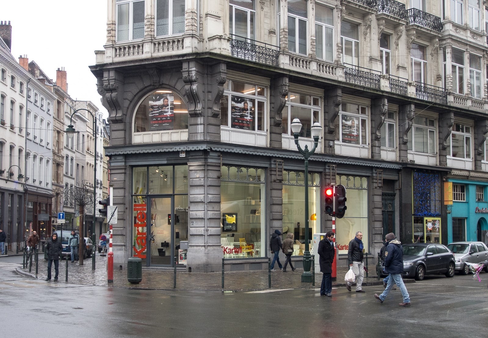 Kinh nghiệm du lịch Bỉ - Rue Antoine Dansaert Straat