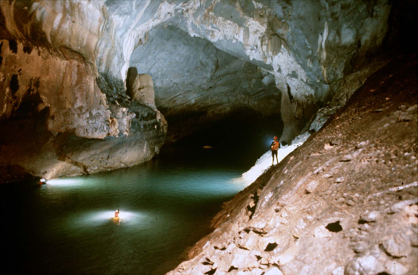 Tourist destination in Quang Binh - Phong Nha - Ke Bang National Park