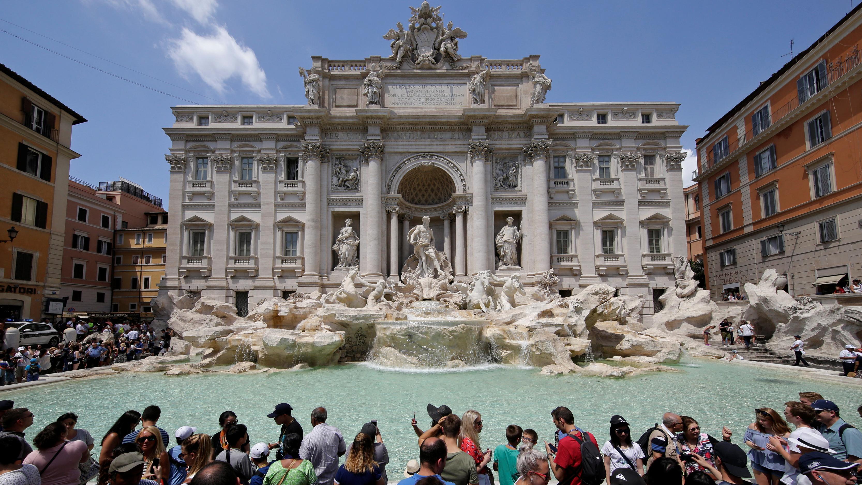 Du lịch Italia - Đài phun nước Trevi Fountain