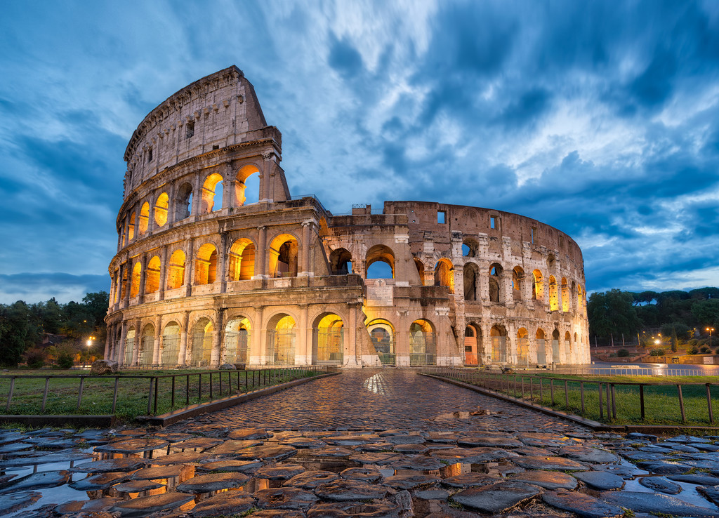 Du lịch Italia - Đấu trường Colosseum