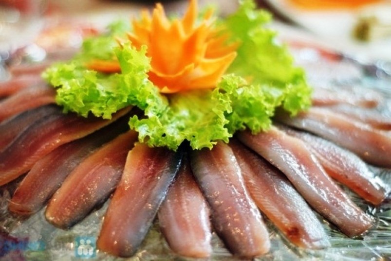 Món ngon Phú Quốc - Gỏi cá trích