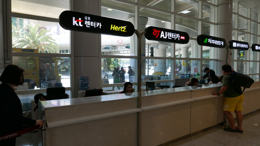 Kinh nghiệm du lịch đảo Jeju - KTKumho tại sân bay Jeju