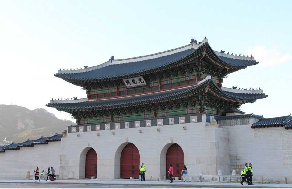 Cung điện Hoàng gia Gyeongbok - Du lịch Hàn Quốc Tết 2019