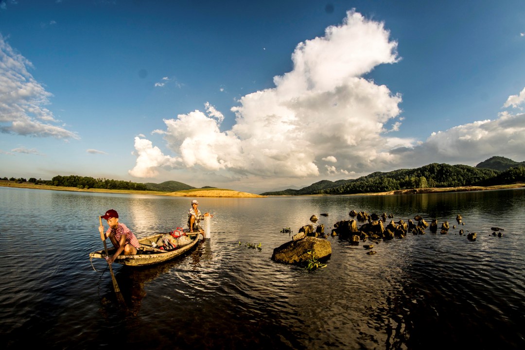 Hồ Phú Ninh mùa nước cạn