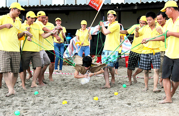 Du lịch kết hợp teambuilding