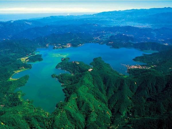 Khám phá vẻ đẹp của Hồ Nhật Nguyệt
