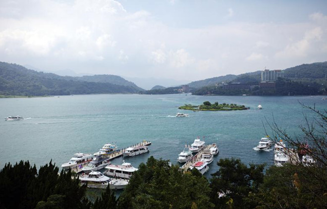 Khám phá Hồ Nhật Nguyệt siêu đẹp