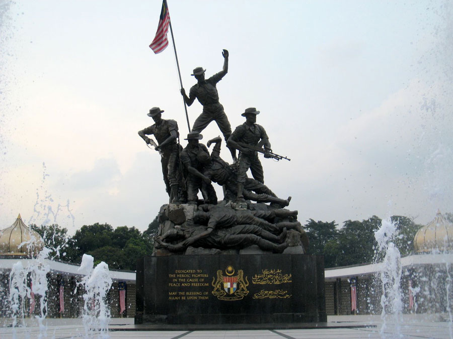 Đài tưởng niệm quốc gia ở Malaysia