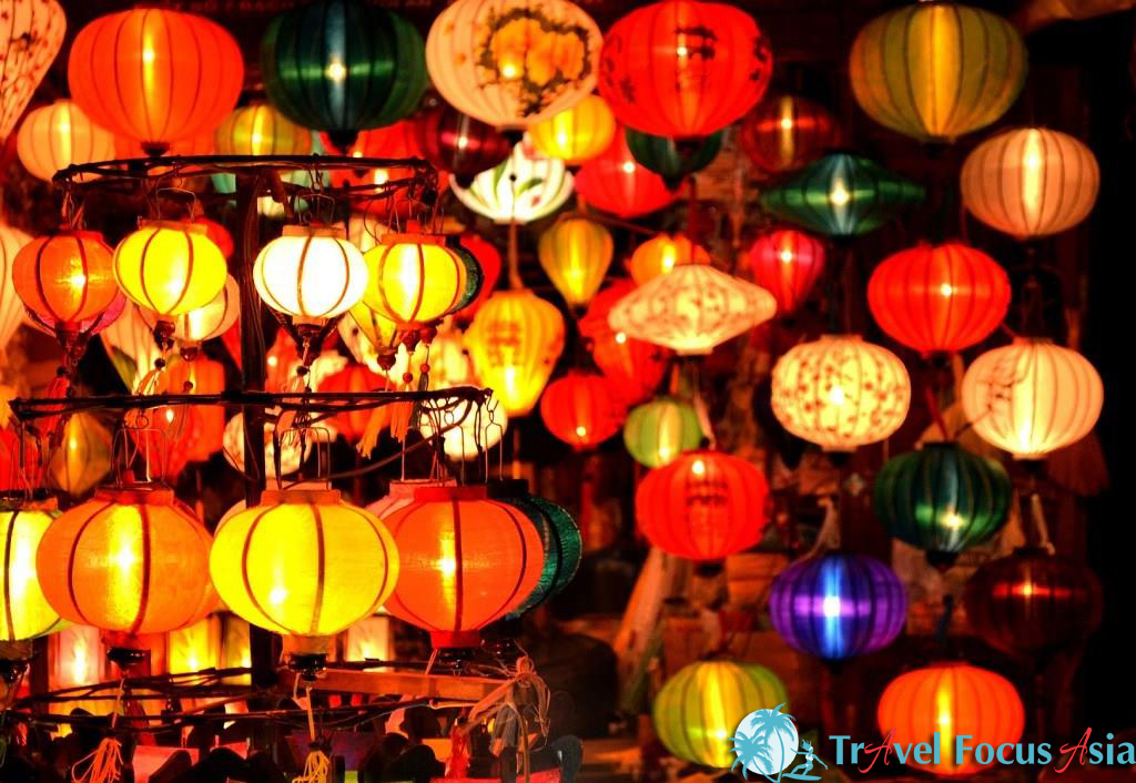 Hoi An tourism at night