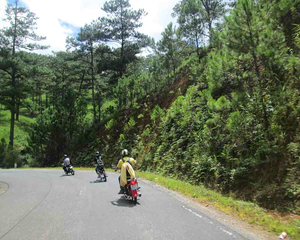 Dalat travel experience by motorbike