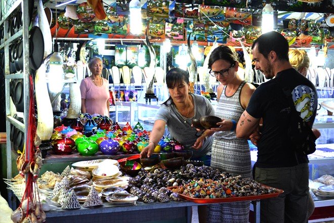 people at night market