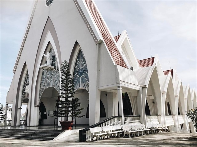 Dalat church