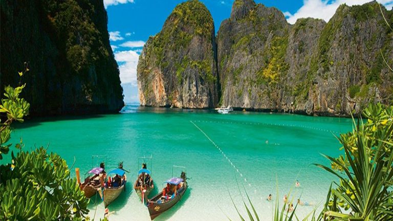 Vịnh Phang Nga: Thiên đường tuyệt đẹp chỉ có ở xứ sở chùa Vàng - FOCUS ...