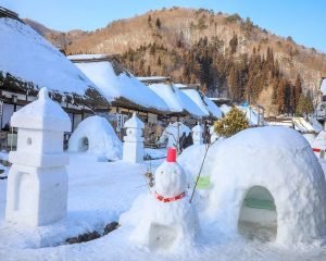 Làng cổ Ouchijuku phủ tuyết đẹp tựa cổ tích