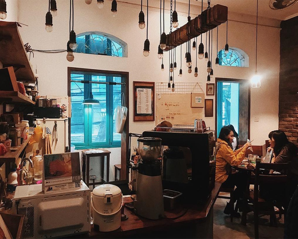 Quiet cafe in Hanoi