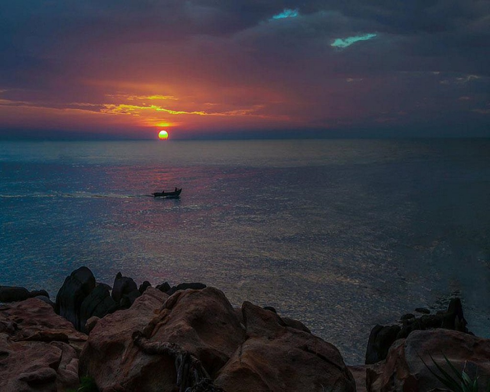 Enjoy sunrise on Ke Ga cape in Phan Thiet