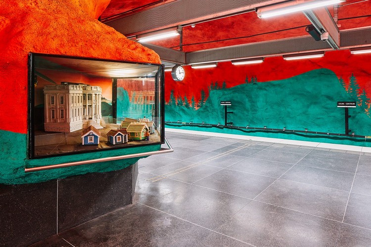 Tham quan ga tàu điện ngầm Stockholm - Thế giới nghệ thuật dưới lòng đất