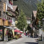 Khám phá làng cổ St. Anton am Arlberg ở nước Áo