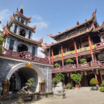 Ngắm nhìn nét đẹp cổ kính của ngôi chùa Long Khánh Quy Nhơn
