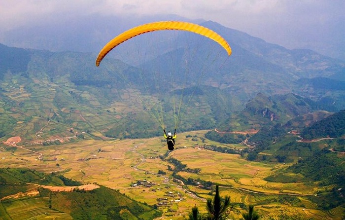 Here you can join the paragliding adventure game