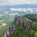 Cùng khám phá núi Thần Đinh nổi tiếng ở Quảng Bình