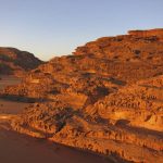 Khám phá sa mạc đỏ tựa sao Hỏa tại sa mạc Wadi Rum