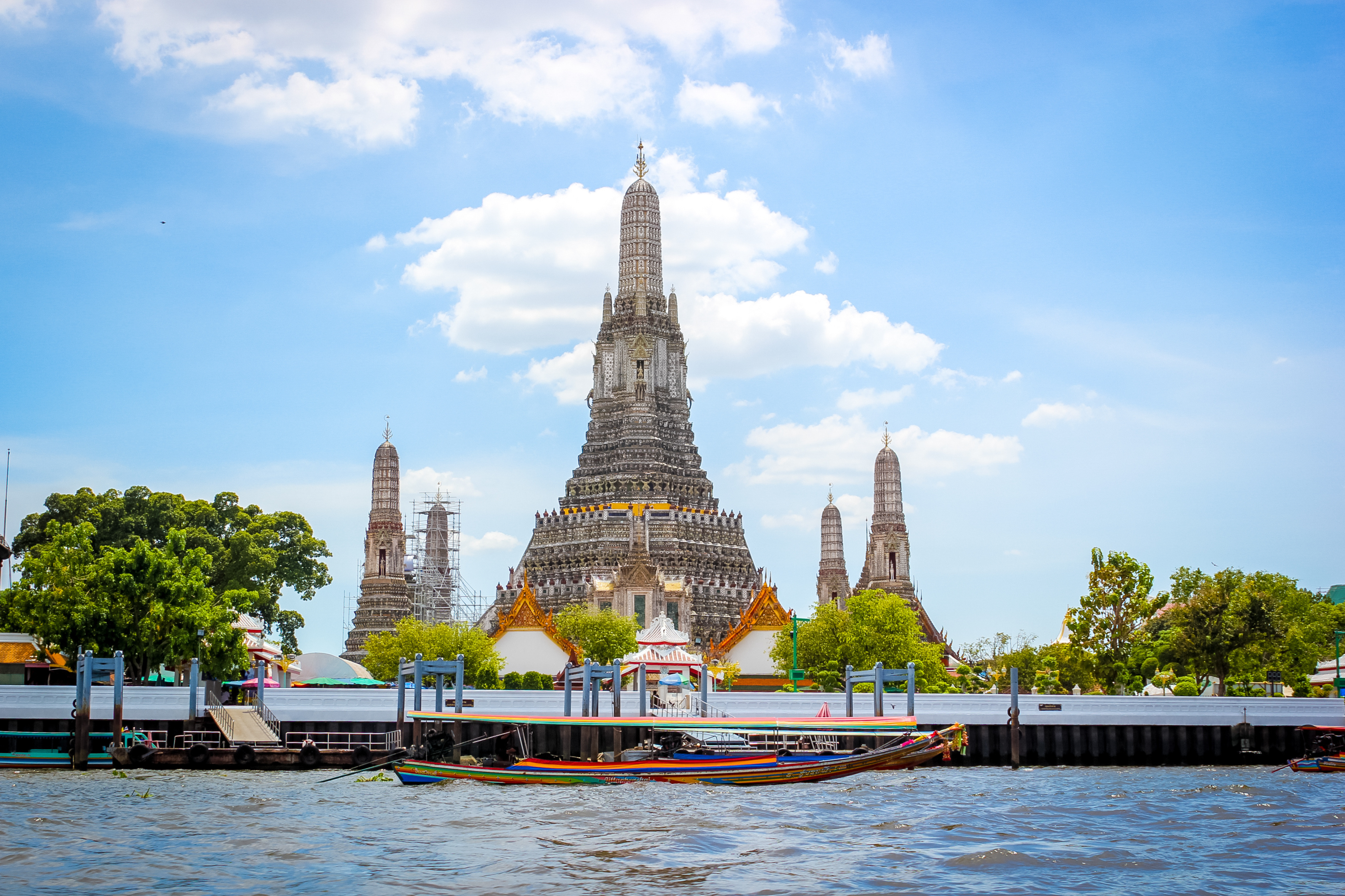 Wat Arun (Chùa Bình Minh) (Nguồn ảnh: Sưu tầm)