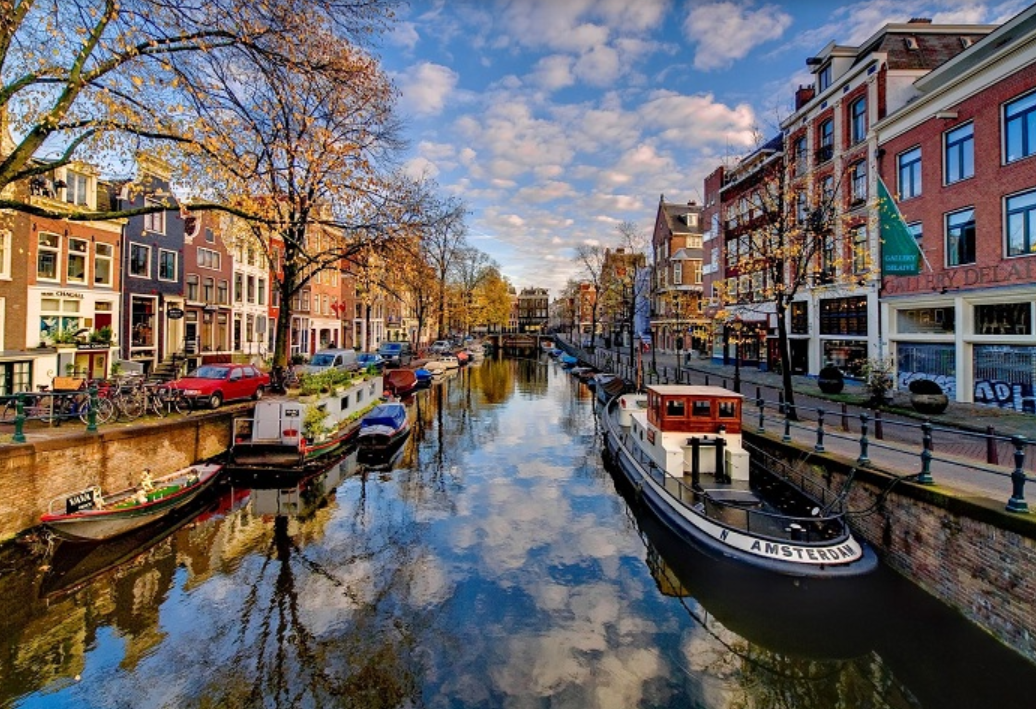 Kênh đào ở Amsterdam